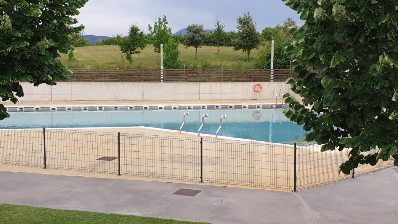 Acogedor Apartamento En Las Margas Sabinanigo Exterior photo